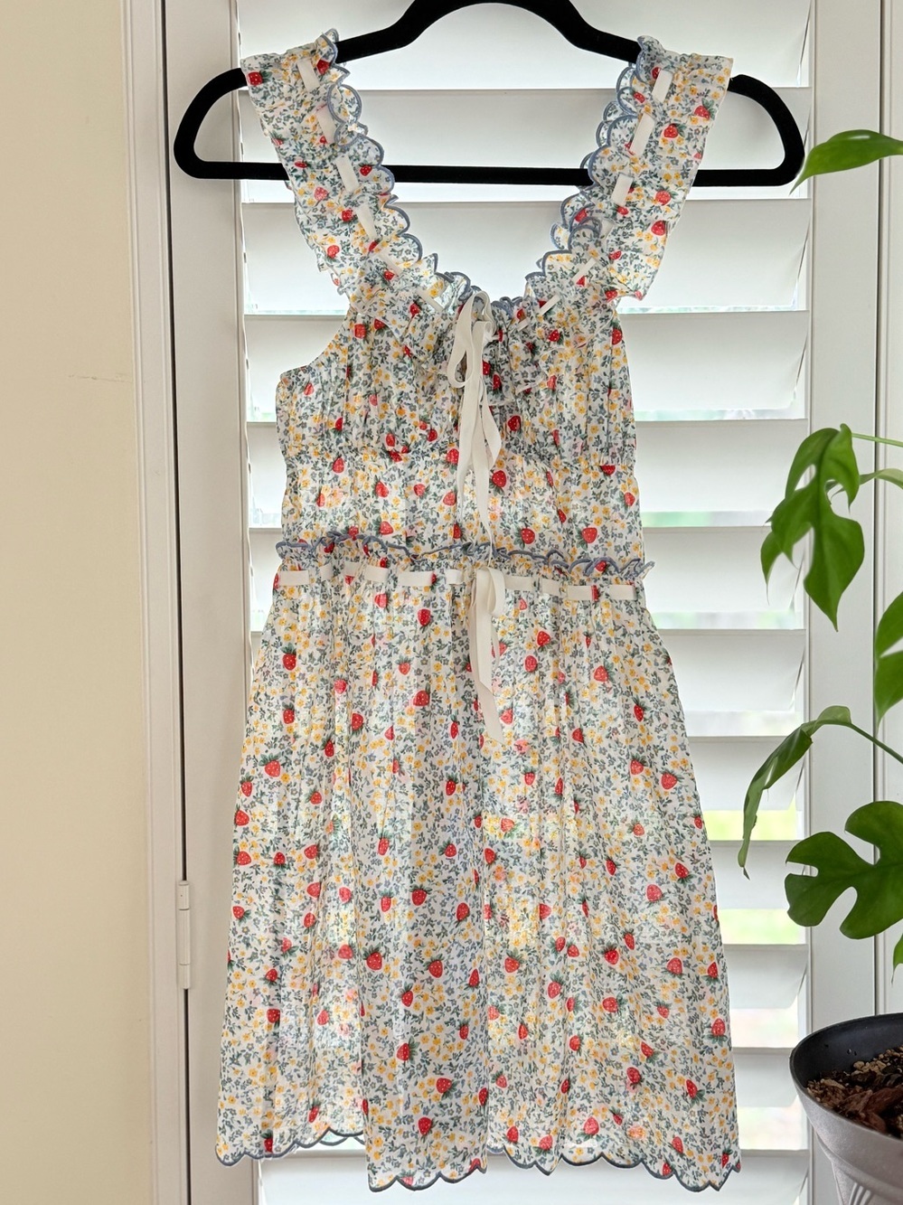 NWT For Love & Lemons x VS Strawberry Ruffle Babydoll Mini Dress